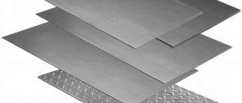 Chapas, perfis e bobinas nos mais diversos tamanhos, nos acabamentos fina frio (FF), fina quente (FQ), zincada (ZN) e galvalume (GAL).